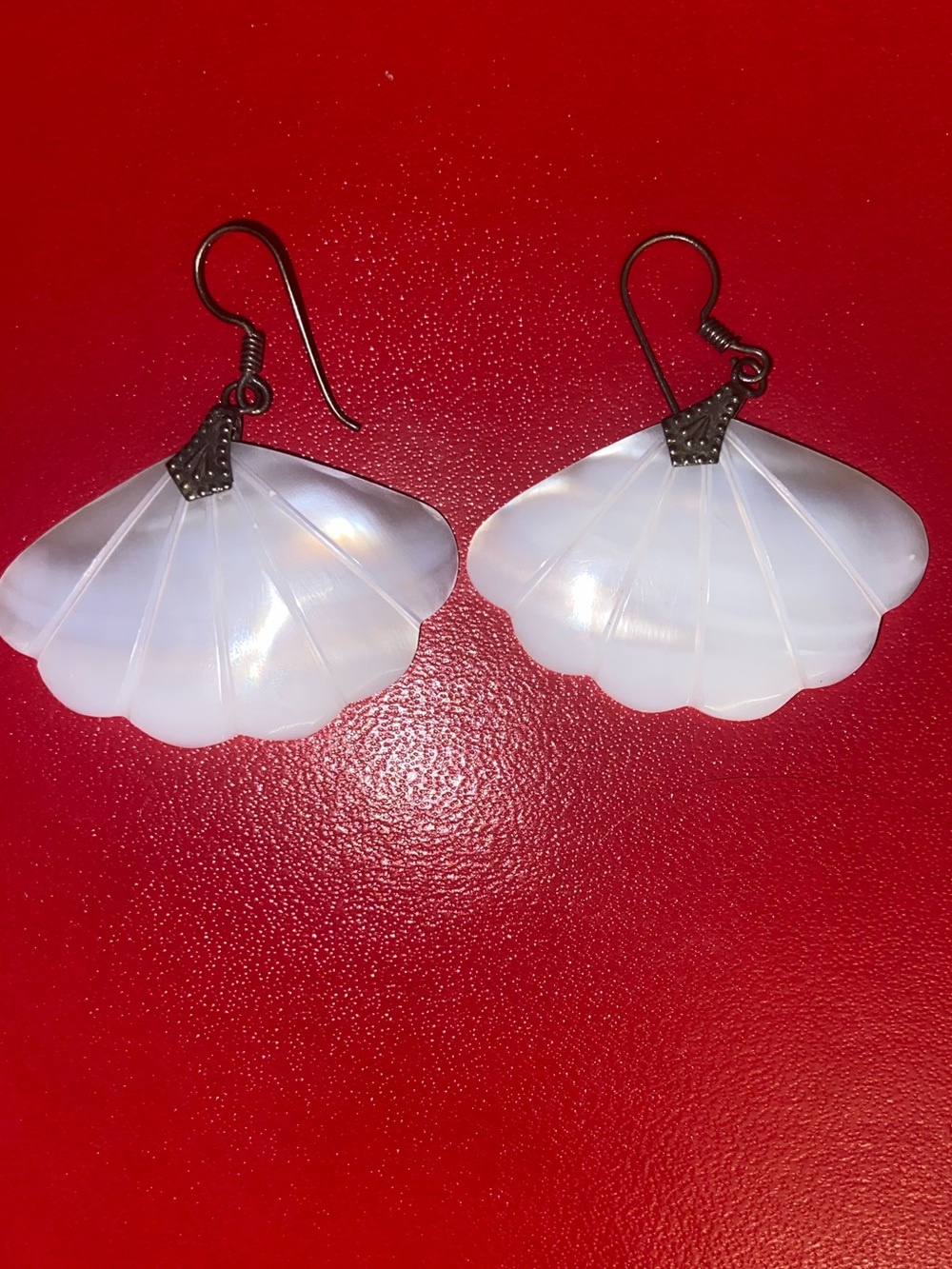 Shell Fan Drop Earrings - White Mother-of-Pearl